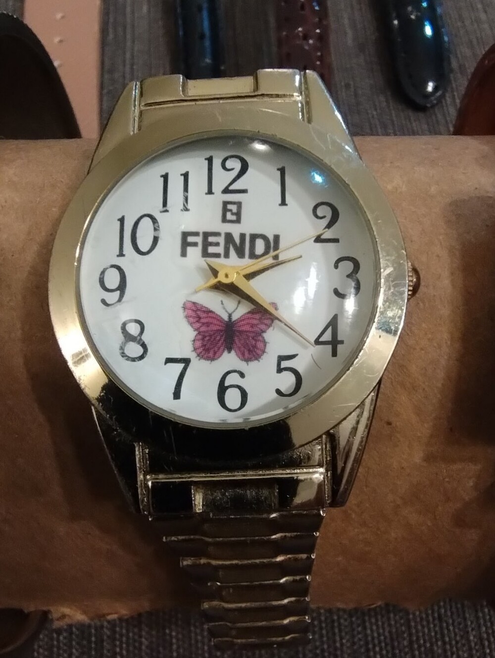 Lot of 14 Fashion Watches No Name Brands Just for Fun! All Work & have New Batts - Picture 7 of 16